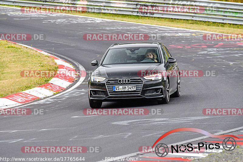 Bild #17765644 - Touristenfahrten Nürburgring Nordschleife (10.07.2022)