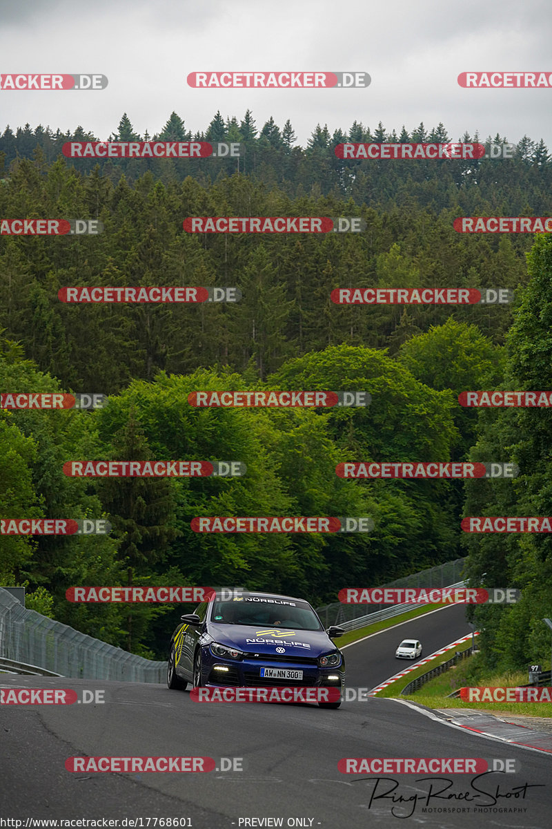 Bild #17768601 - Touristenfahrten Nürburgring Nordschleife (10.07.2022)