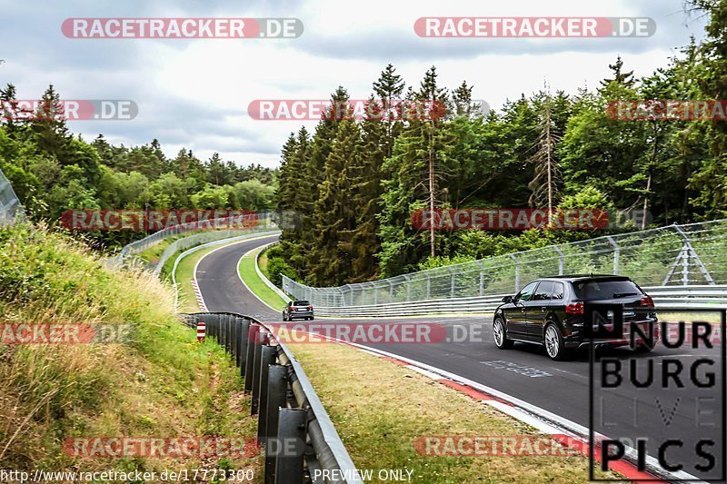 Bild #17773300 - Touristenfahrten Nürburgring Nordschleife (10.07.2022)