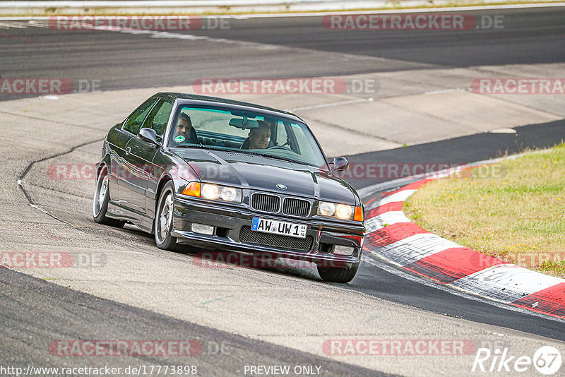 Bild #17773898 - Touristenfahrten Nürburgring Nordschleife (10.07.2022)