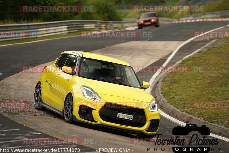 Bild #17774073 - Touristenfahrten Nürburgring Nordschleife (10.07.2022)