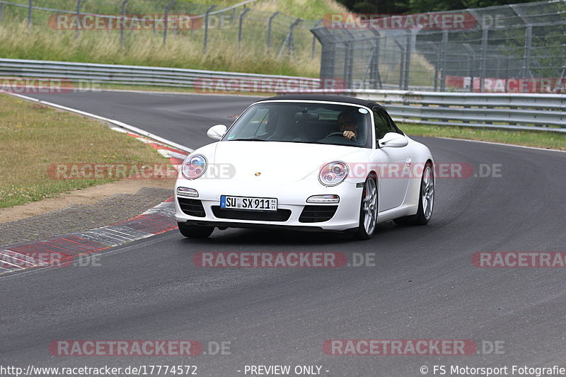 Bild #17774572 - Touristenfahrten Nürburgring Nordschleife (10.07.2022)