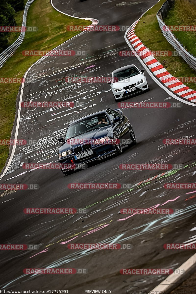 Bild #17775291 - Touristenfahrten Nürburgring Nordschleife (10.07.2022)