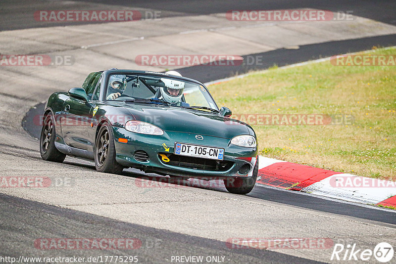 Bild #17775295 - Touristenfahrten Nürburgring Nordschleife (10.07.2022)