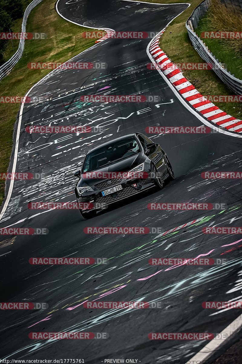 Bild #17775761 - Touristenfahrten Nürburgring Nordschleife (10.07.2022)