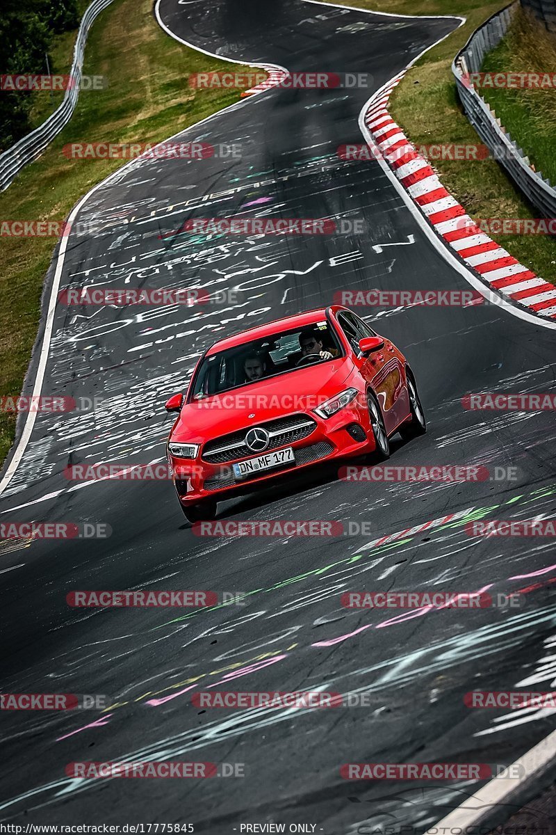 Bild #17775845 - Touristenfahrten Nürburgring Nordschleife (10.07.2022)