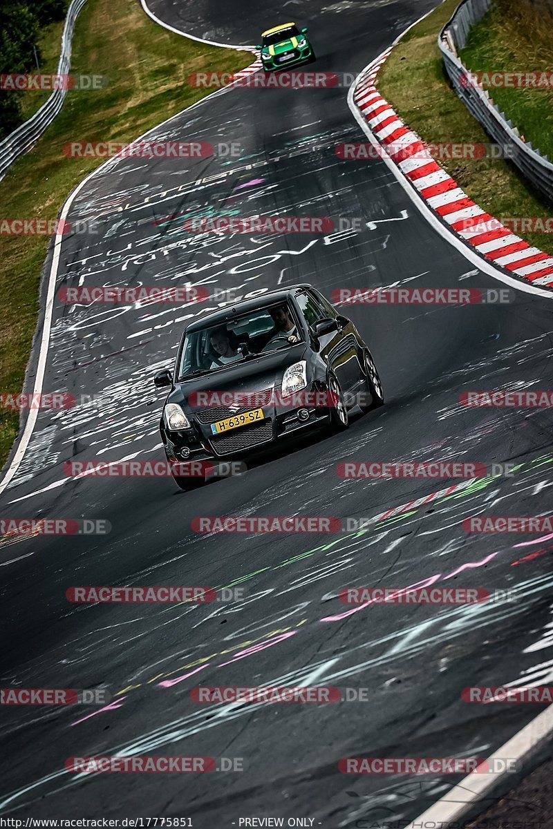 Bild #17775851 - Touristenfahrten Nürburgring Nordschleife (10.07.2022)