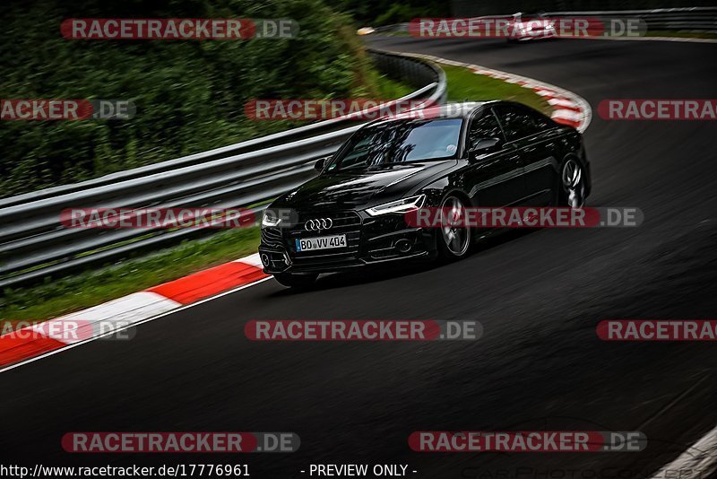 Bild #17776961 - Touristenfahrten Nürburgring Nordschleife (10.07.2022)