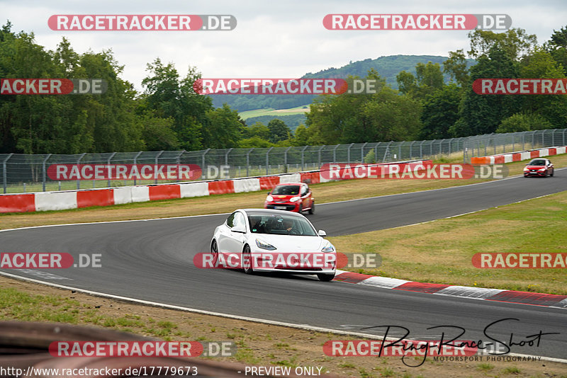 Bild #17779673 - Touristenfahrten Nürburgring Nordschleife (10.07.2022)