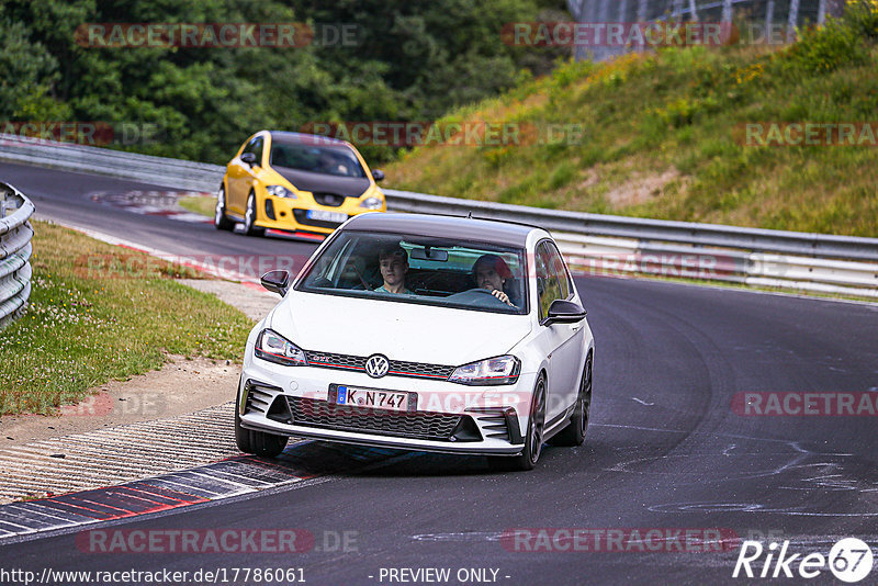 Bild #17786061 - Touristenfahrten Nürburgring Nordschleife (10.07.2022)