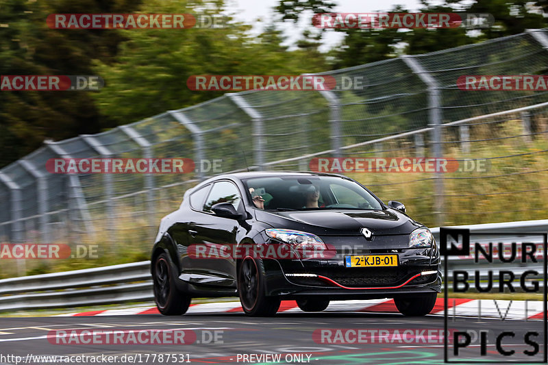 Bild #17787531 - Touristenfahrten Nürburgring Nordschleife (10.07.2022)