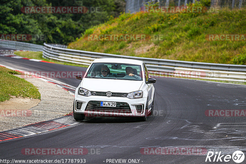 Bild #17787933 - Touristenfahrten Nürburgring Nordschleife (10.07.2022)