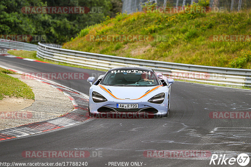 Bild #17788240 - Touristenfahrten Nürburgring Nordschleife (10.07.2022)