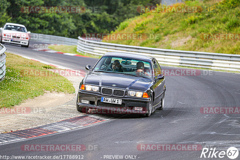 Bild #17788912 - Touristenfahrten Nürburgring Nordschleife (10.07.2022)