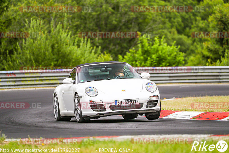 Bild #17792227 - Touristenfahrten Nürburgring Nordschleife (10.07.2022)