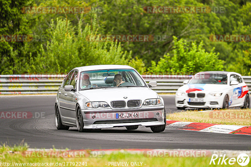 Bild #17792241 - Touristenfahrten Nürburgring Nordschleife (10.07.2022)