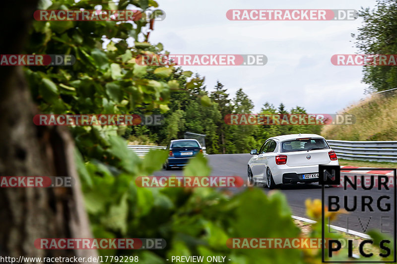 Bild #17792298 - Touristenfahrten Nürburgring Nordschleife (10.07.2022)