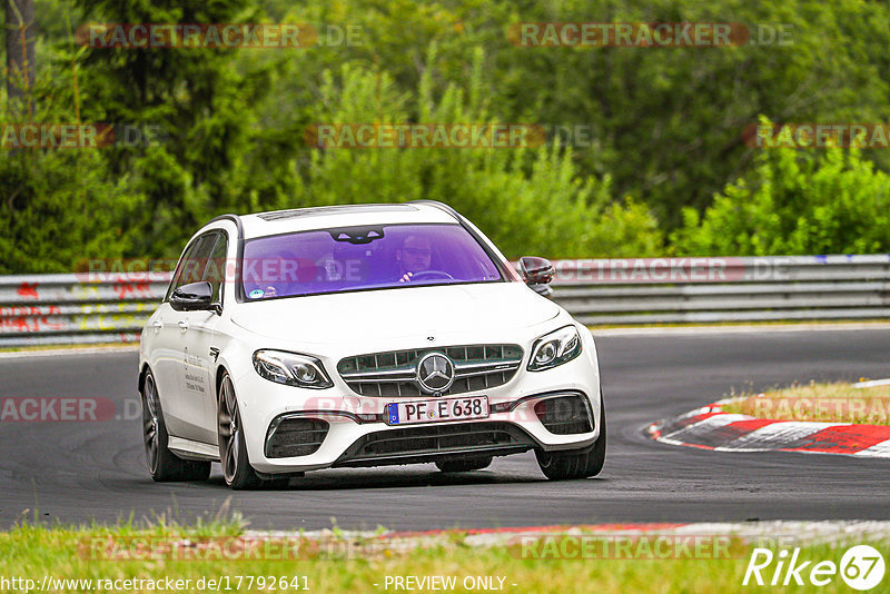 Bild #17792641 - Touristenfahrten Nürburgring Nordschleife (10.07.2022)