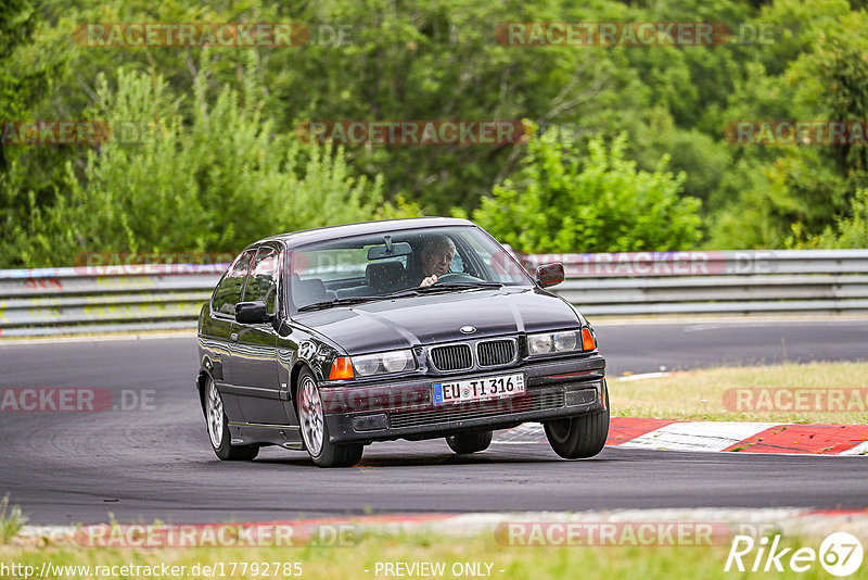 Bild #17792785 - Touristenfahrten Nürburgring Nordschleife (10.07.2022)