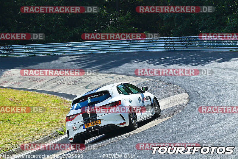 Bild #17795593 - Touristenfahrten Nürburgring Nordschleife (10.07.2022)