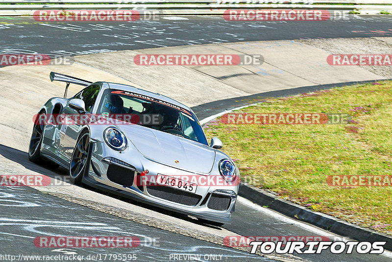 Bild #17795595 - Touristenfahrten Nürburgring Nordschleife (10.07.2022)