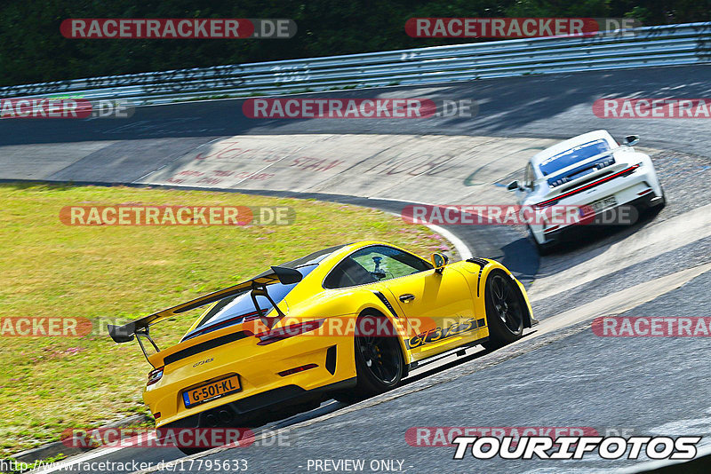 Bild #17795633 - Touristenfahrten Nürburgring Nordschleife (10.07.2022)