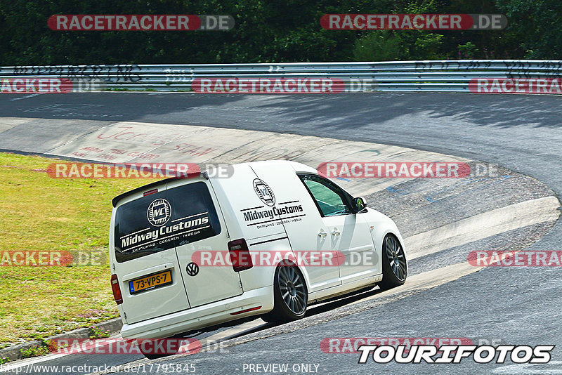 Bild #17795845 - Touristenfahrten Nürburgring Nordschleife (10.07.2022)