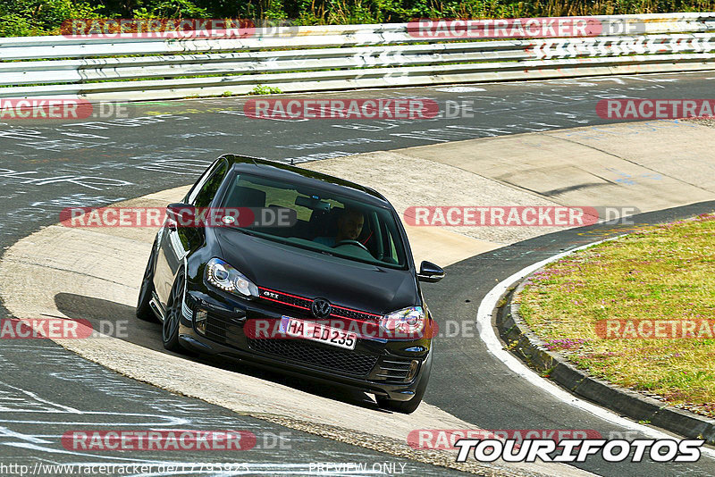 Bild #17795925 - Touristenfahrten Nürburgring Nordschleife (10.07.2022)