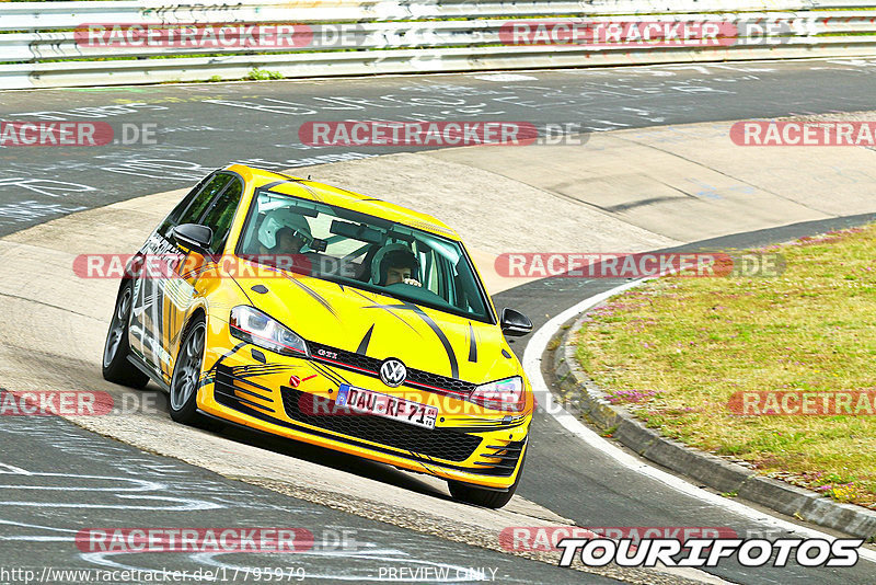 Bild #17795979 - Touristenfahrten Nürburgring Nordschleife (10.07.2022)