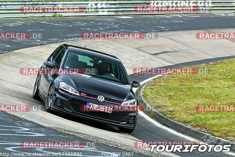 Bild #17795992 - Touristenfahrten Nürburgring Nordschleife (10.07.2022)