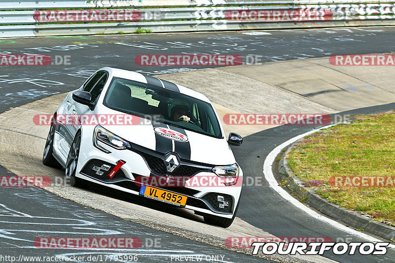 Bild #17795996 - Touristenfahrten Nürburgring Nordschleife (10.07.2022)