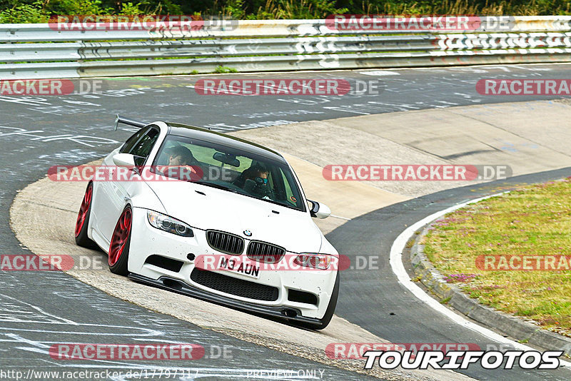 Bild #17797317 - Touristenfahrten Nürburgring Nordschleife (10.07.2022)