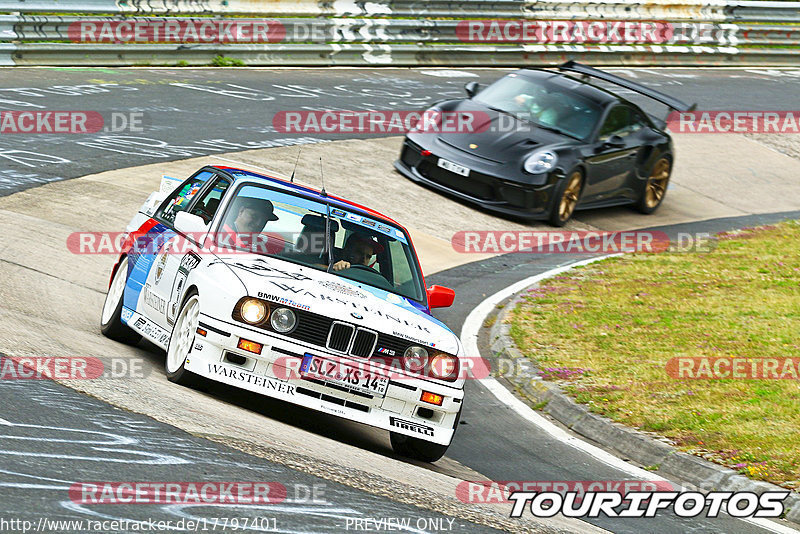 Bild #17797401 - Touristenfahrten Nürburgring Nordschleife (10.07.2022)