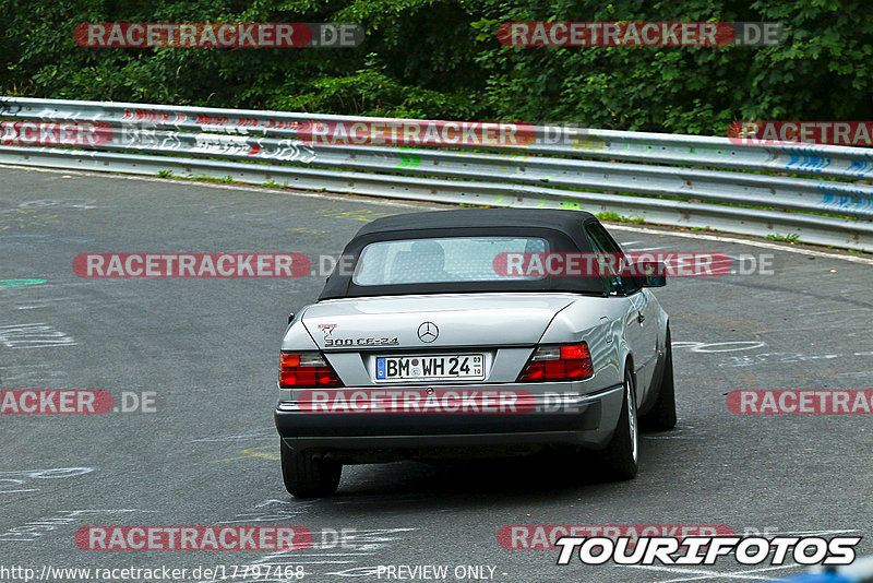 Bild #17797468 - Touristenfahrten Nürburgring Nordschleife (10.07.2022)