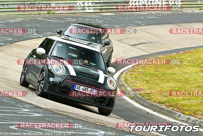 Bild #17797979 - Touristenfahrten Nürburgring Nordschleife (10.07.2022)