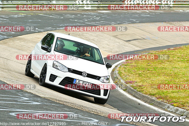 Bild #17797995 - Touristenfahrten Nürburgring Nordschleife (10.07.2022)