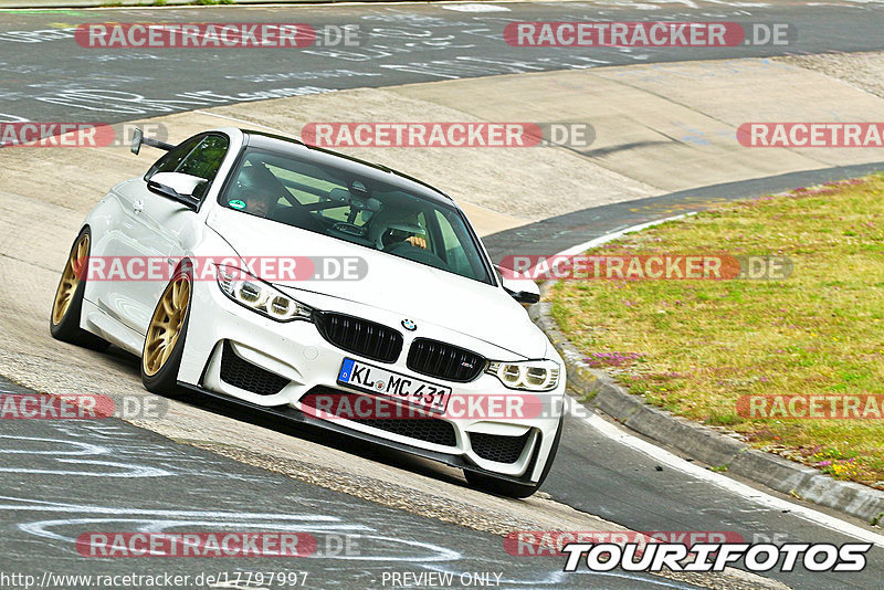 Bild #17797997 - Touristenfahrten Nürburgring Nordschleife (10.07.2022)