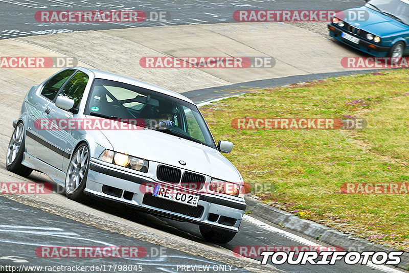 Bild #17798045 - Touristenfahrten Nürburgring Nordschleife (10.07.2022)