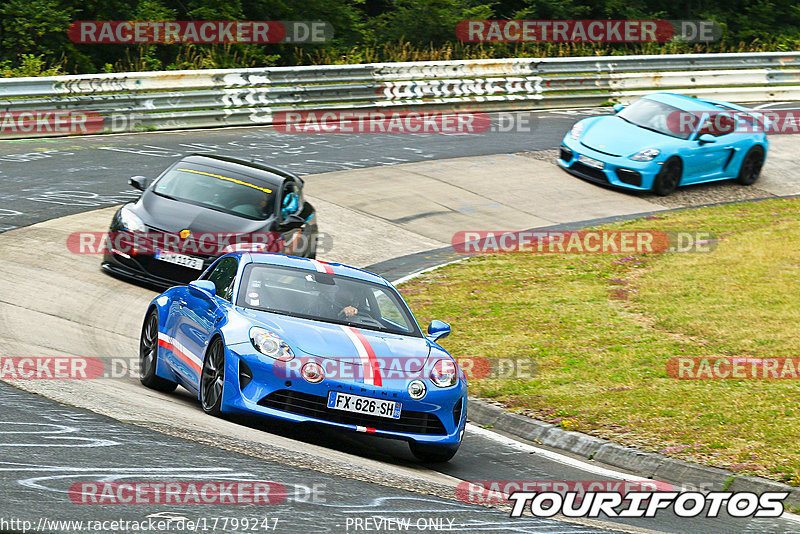 Bild #17799247 - Touristenfahrten Nürburgring Nordschleife (10.07.2022)