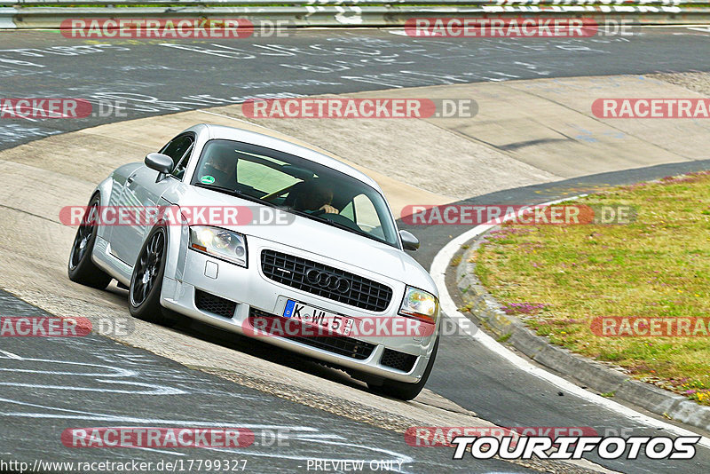 Bild #17799327 - Touristenfahrten Nürburgring Nordschleife (10.07.2022)