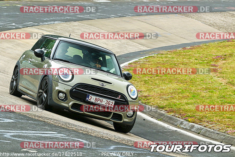 Bild #17802518 - Touristenfahrten Nürburgring Nordschleife (10.07.2022)