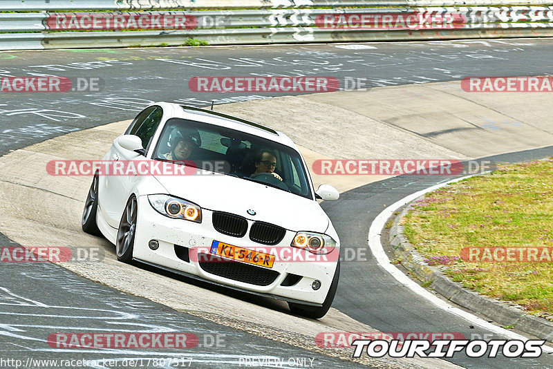 Bild #17807517 - Touristenfahrten Nürburgring Nordschleife (10.07.2022)