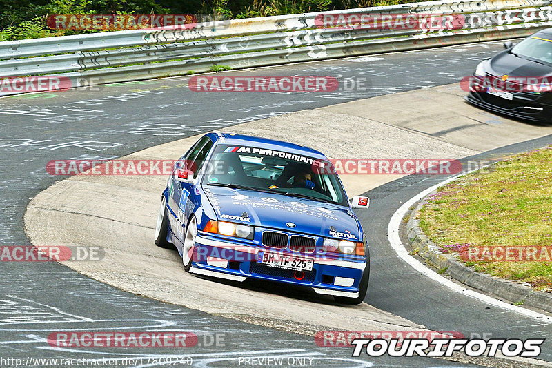 Bild #17809240 - Touristenfahrten Nürburgring Nordschleife (10.07.2022)