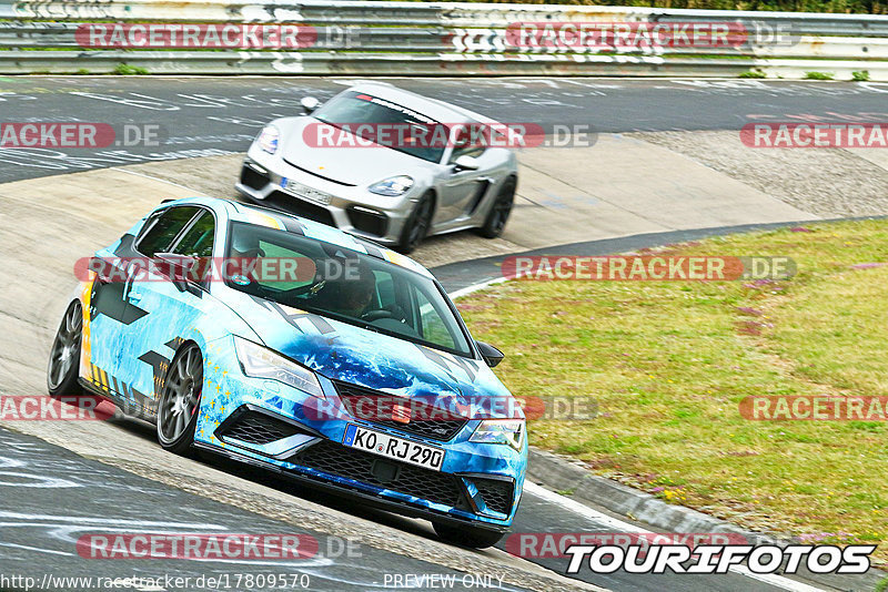 Bild #17809570 - Touristenfahrten Nürburgring Nordschleife (10.07.2022)