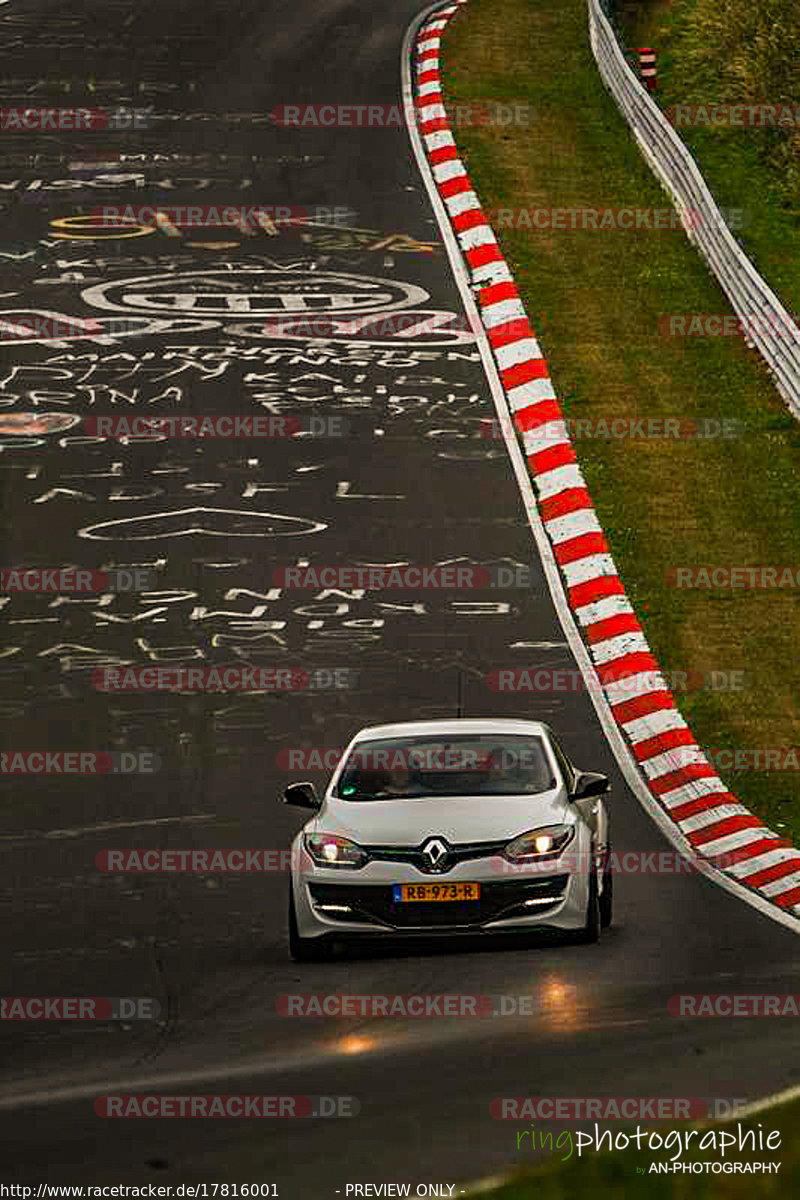 Bild #17816001 - Touristenfahrten Nürburgring Nordschleife (11.07.2022)