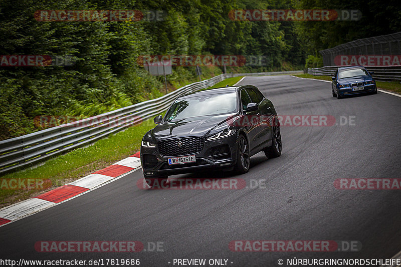 Bild #17819686 - Touristenfahrten Nürburgring Nordschleife (11.07.2022)