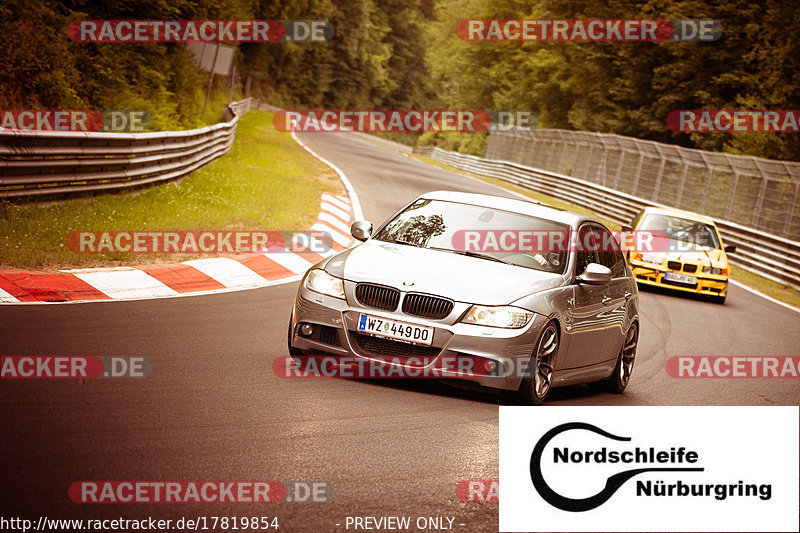 Bild #17819854 - Touristenfahrten Nürburgring Nordschleife (11.07.2022)