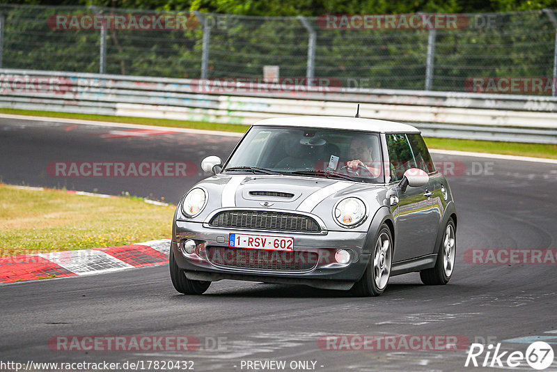 Bild #17820432 - Touristenfahrten Nürburgring Nordschleife (11.07.2022)