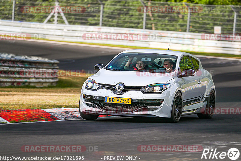 Bild #17821695 - Touristenfahrten Nürburgring Nordschleife (11.07.2022)