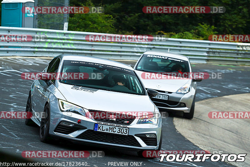 Bild #17823640 - Touristenfahrten Nürburgring Nordschleife (11.07.2022)